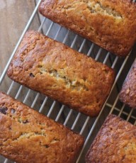 Greek Yogurt Banana Bread - tastes identical to my usual banana bread recipe but has less fat and a little extra protein too