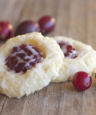 Cranberry Thumbprint Cookies With Almond Glaze | lovelylittlekitchen.com