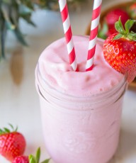 Dole Pineapple Strawberry Cream Slush - All you need is four simple ingredients and a blender, and you can make this super refreshing DOLE Pineapple Strawberry Cream Slush!
