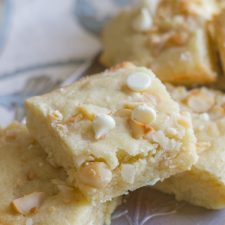 White Chocolate Macadamia Nut Bars - Lovely Little Kitchen